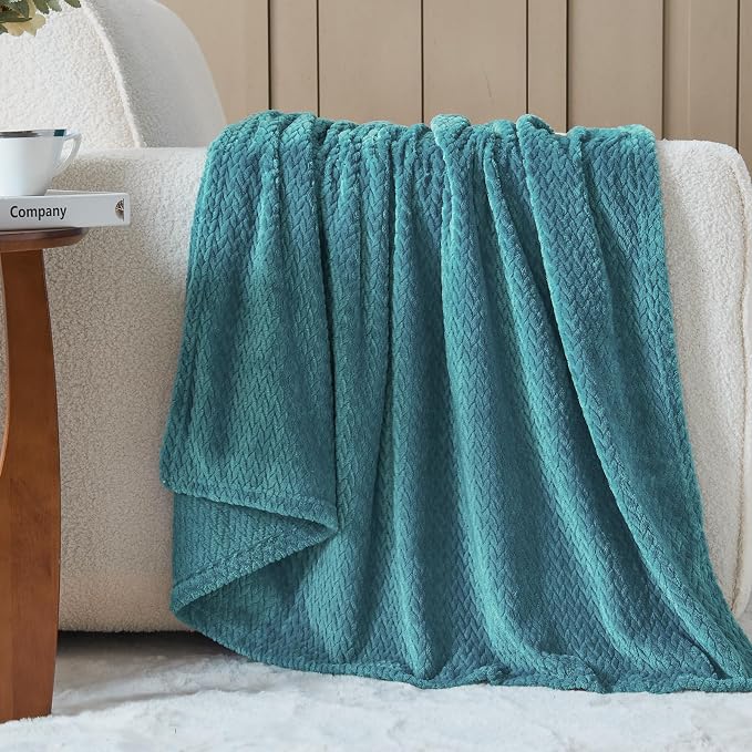NEWCOSPLAY Super Soft King Blanket Dark Blue Premium Silky Flannel Fleece - Image 9