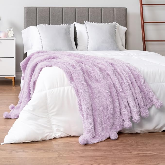 PAVILIA Lavender Sherpa Throw Blanket - Image 5