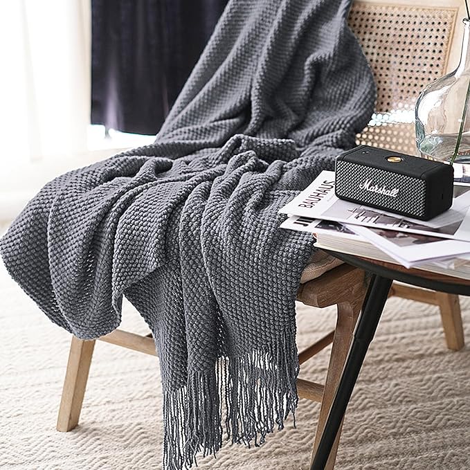 LOMAO Knitted Throw Blanket by LOMAO