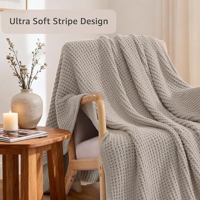 WRENSONGE Pineapple Stitch Throw Blanket, Sand Soft Cozy Fluffy Warm Hand Made - Image 4