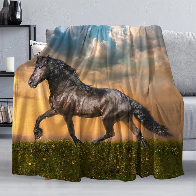 Strong Horse Throw Blanket for Couch, Super Soft Fuzzy Throws Warm Comfortable by Dtccet