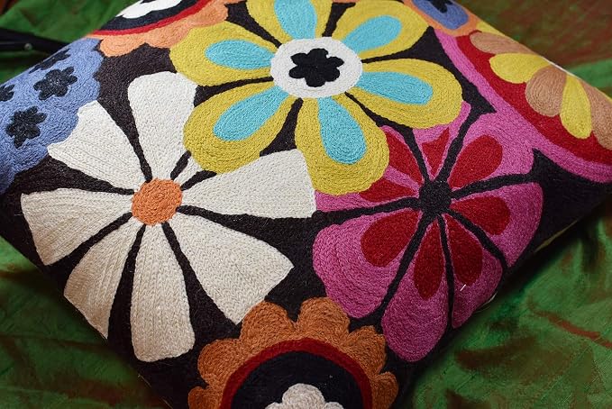 Modern Black Daisy Floral Pillow Cover Accent Flower Traditional Pillowcase - Image 9