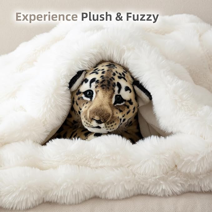Smoofy Faux Fur Throw Blanket for Couch – Cream White Fluffy Cozy Rabbit Fleece - Image 7