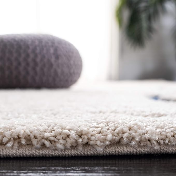 SAFAVIEH Florida Shag Collection Runner Rug - Image 5
