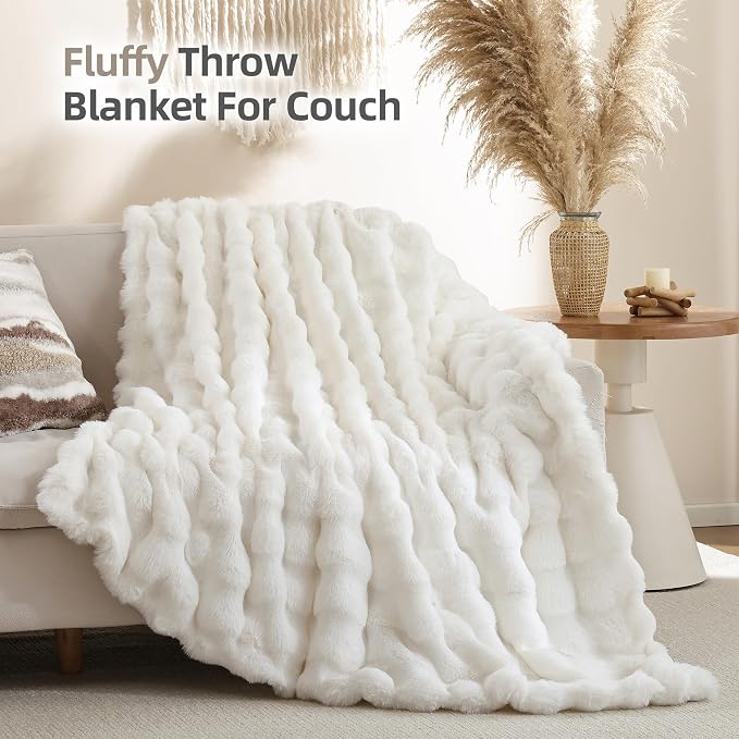 Smoofy Faux Fur Throw Blanket for Couch – Cream White Fluffy Cozy Rabbit Fleece - Image 3
