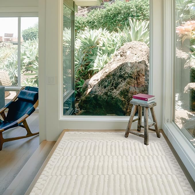 Revival Rugs Soloba 3'11"x6'1" Machine Washable Area Rug by RevivalRugs