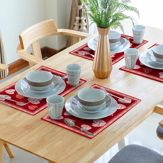 Giwawa Love Heart Placemats Set of 4, Valentines Day Red White Hearts Print - Image 7