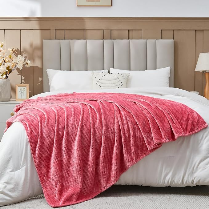NEWCOSPLAY Super Soft Queen Blanket Coral Pink Premium Silky Flannel Fleece - Image 7