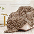 Ultra Soft Luxury Faux Fur Twin Blanket by VFROOAreaRugs