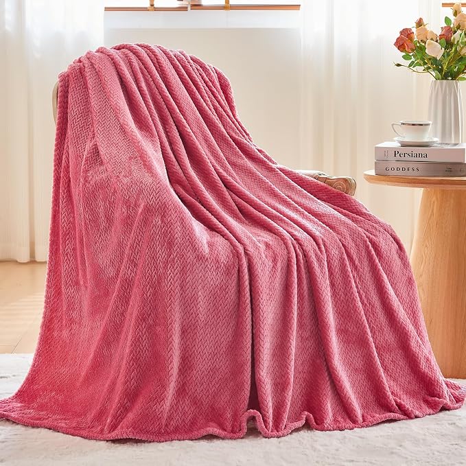 NEWCOSPLAY Super Soft Twin Blanket Coral Pink Premium Silky Flannel Fleece - Image 3