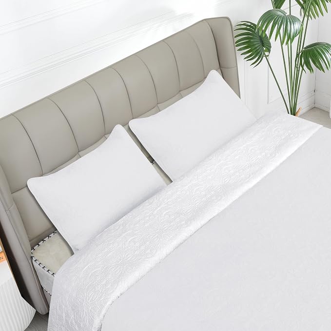Easy-Going Full/Queen Size Reversible Quilt Set - Image 2