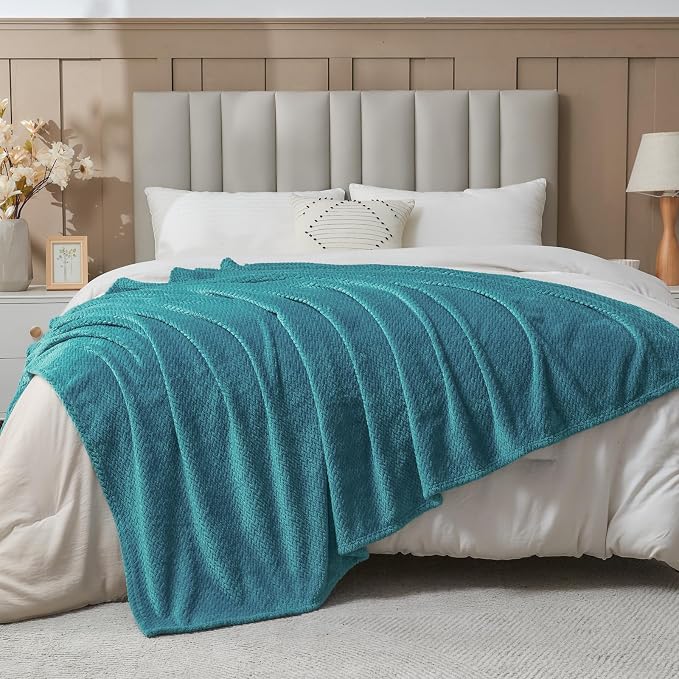 NEWCOSPLAY Super Soft King Blanket Dark Blue Premium Silky Flannel Fleece - Image 8