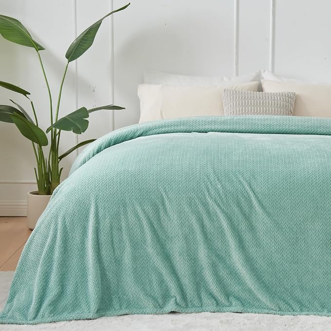 NEWCOSPLAY Super Soft Twin Blanket New Sage Green Premium Silky Flannel Fleece - Image 7