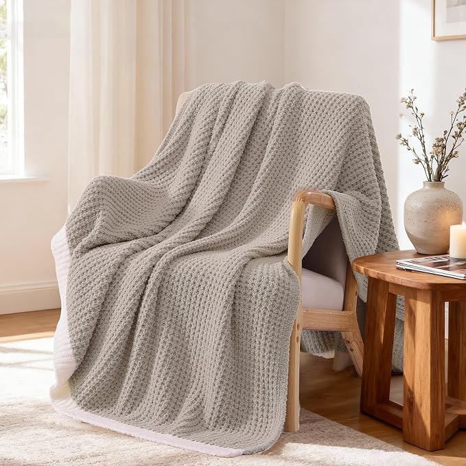 WRENSONGE Pineapple Stitch Throw Blanket, Sand Soft Cozy Fluffy Warm Hand Made by WRENSONGE