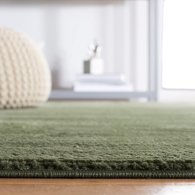SAFAVIEH Revive Collection Accent Rug - Image 4