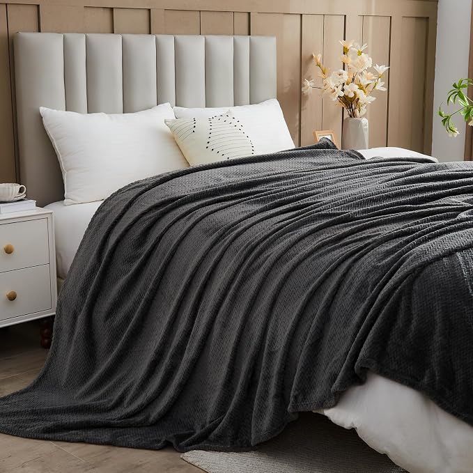NEWCOSPLAY Super Soft Throw Blanket Dark Grey Premium Silky Flannel Fleece - Image 8