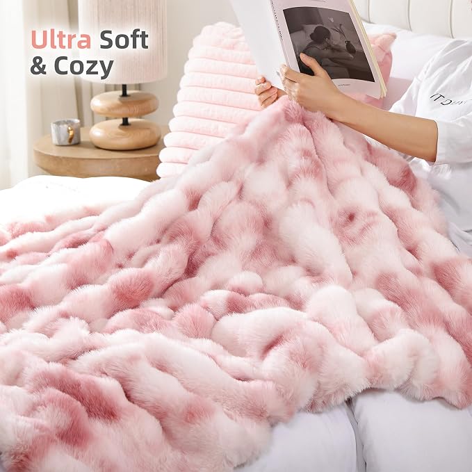 Smoofy Faux Fur Throw Blanket for Couch Rabbit Fleece - Image 4