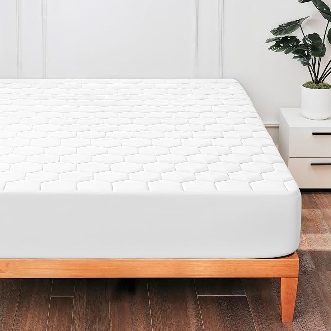 Hearth & Harbor Full Size Quilted Fitted Mattress Pad Cover, 100% Waterproof by HearthHarbor
