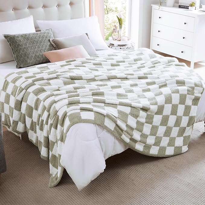 WRENSONGE Checkered Throw Blanket, Sage Green Soft Cozy Fluffy Warm Hand Made - Image 3