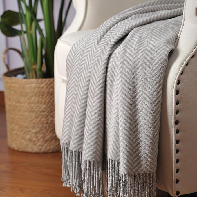 CUDDLE DREAMS Silk Throw Blanket - Image 2
