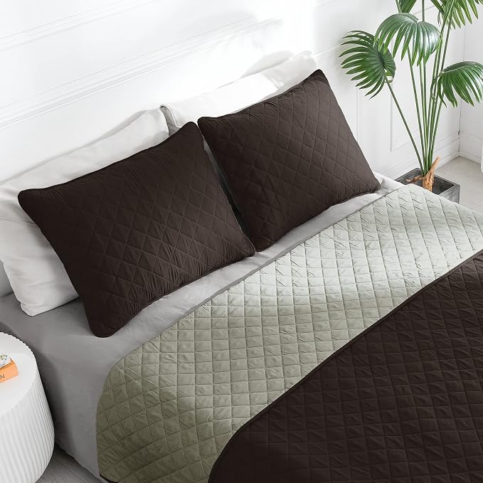 Easy-Going King Size Reversible Quilt Set - Image 2