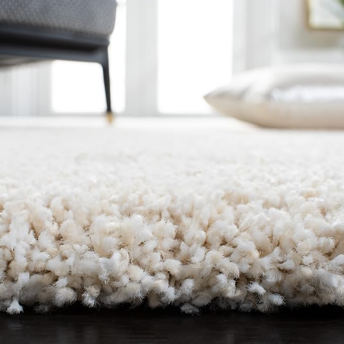 SAFAVIEH Milan Shag Collection Area Rug - Image 4