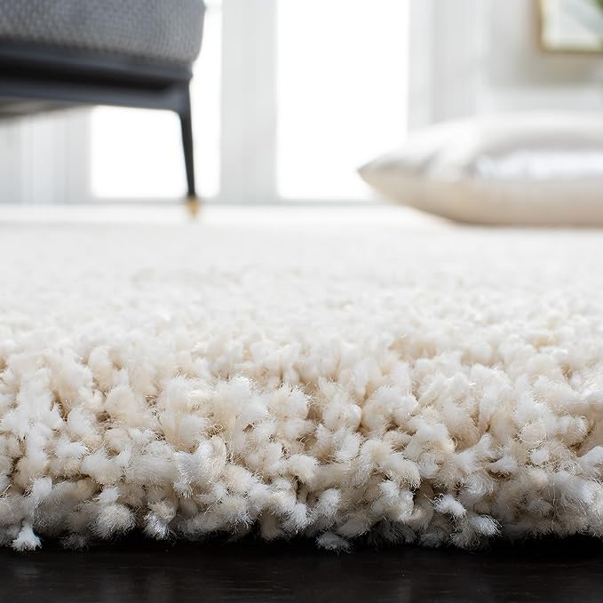 SAFAVIEH Milan Shag Collection Runner Rug - Image 4
