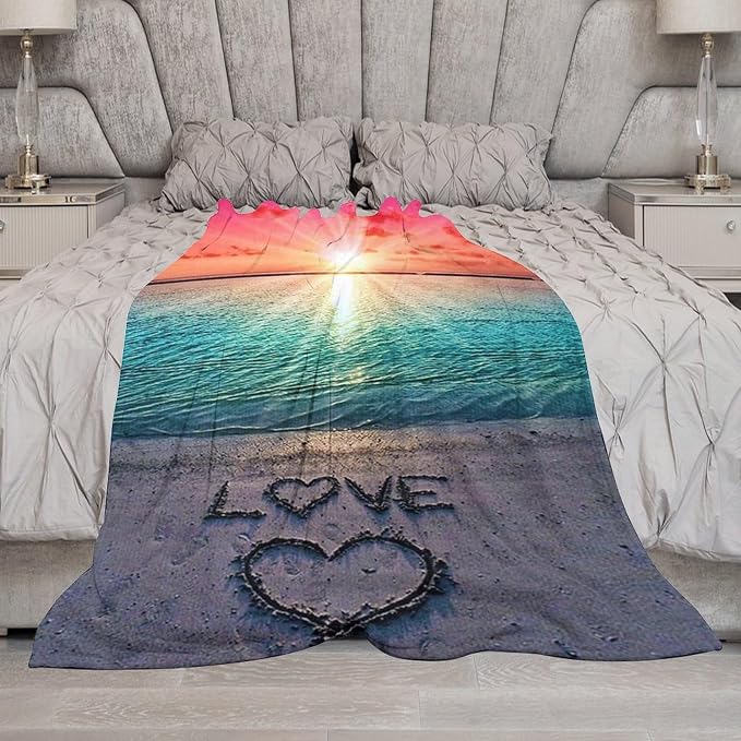 Love Ocean Beach Blanket - Image 3