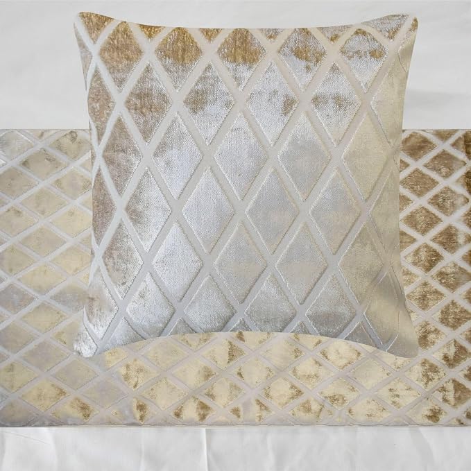 HomeCentric Ivory Decorative Bed Runner - Image 5