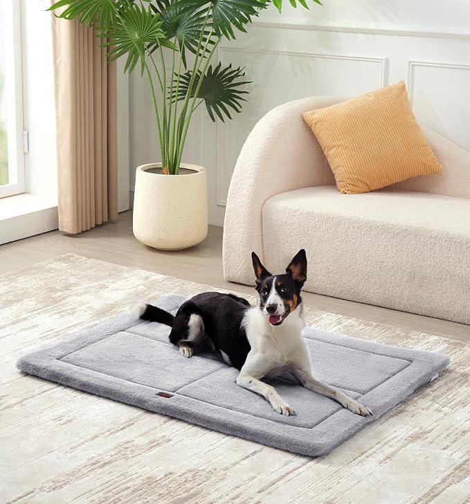 MADE 4 PETS Dog Crate Pad Bed for Large Dogs, Washable & Reversible, Anti-Slip - Image 7