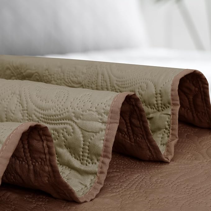 Easy-Going Full/Queen Size Reversible Quilt Set - Image 7
