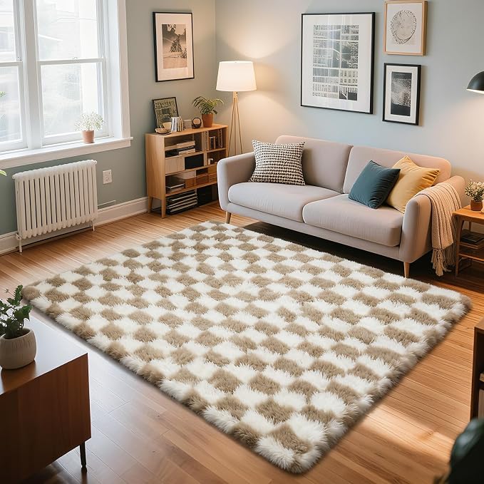 Checkered Rug for Bedroom, 5x8 Beige and White Area Rugs, Classic Checkered - Image 3