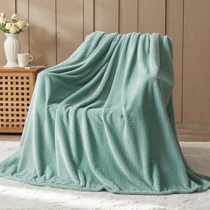 NEWCOSPLAY Super Soft Twin Blanket New Sage Green Premium Silky Flannel Fleece by NEWCOSPLAY