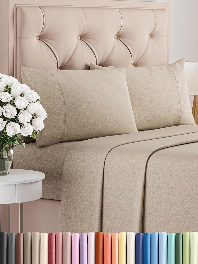 Full Size 4 Piece Sheet Set by CGKUnlimited