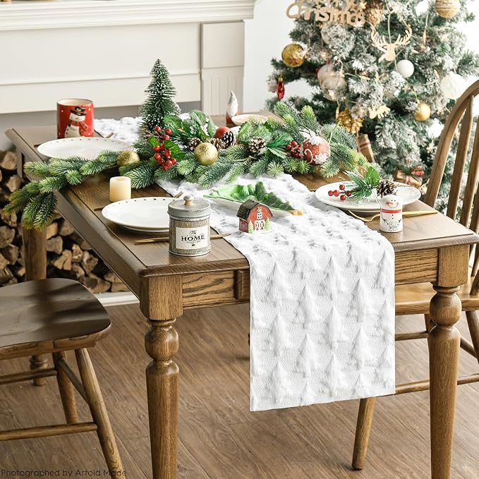 Artoid Mode Christmas Trees Soft Plush Faux Fur Jacquard Christmas Table Runner - Image 3