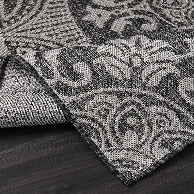 Medallion Outdoor Rug 6x9 Washable Outside Carpet - Image 4