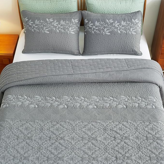 EVENHUG Floral Embroidered Quilt Set Queen Size 3 Piece Bedding Set Reversible - Image 8
