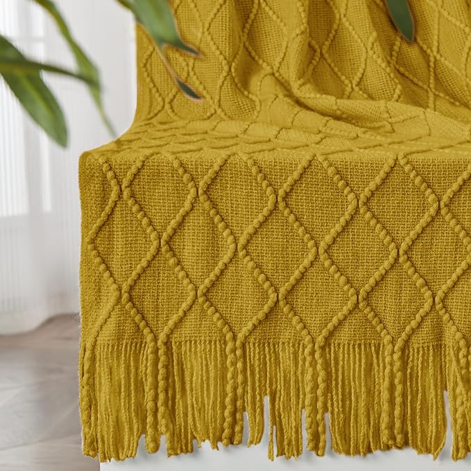 inhand Knitted Throw Blanket for Couch and Bed, Soft Living Room Home Decor by inhand