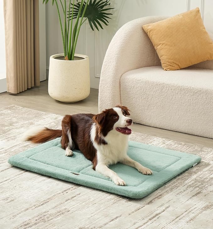MADE 4 PETS Dog Crate Pad Bed for Medium Large Dogs, Washable & Reversible - Image 7