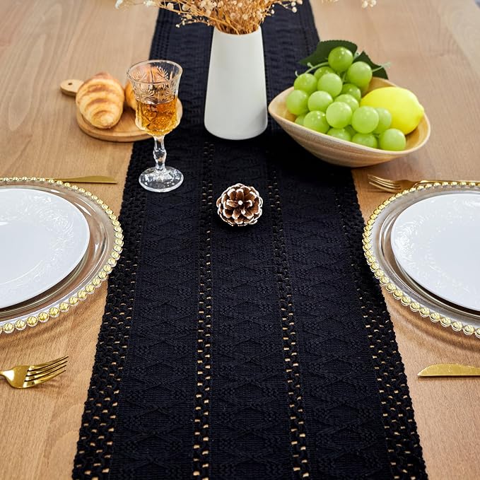 FEXIA Macrame Table Runner - Image 2