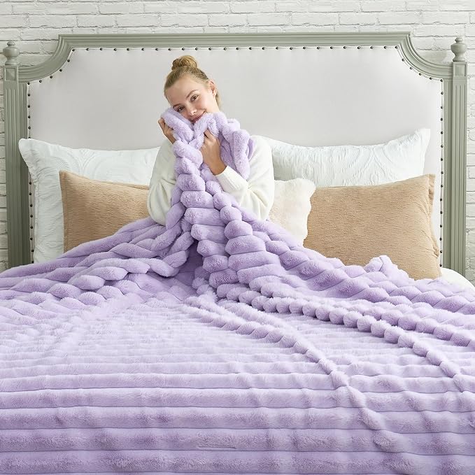 Cozy Bliss Faux Fur Throw Blanket - Image 2