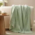 Amélie Home Chevron Chenille Knit Throw Blanket by Am%C3%A9lieHome
