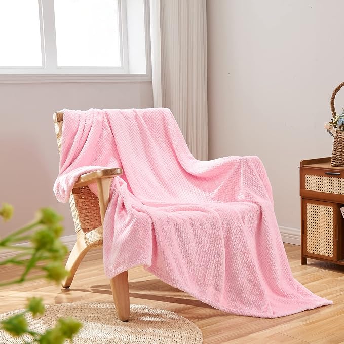 NEWCOSPLAY Super Soft Twin Blanket Pink Premium Silky Flannel Fleece Leaves by NEWCOSPLAY
