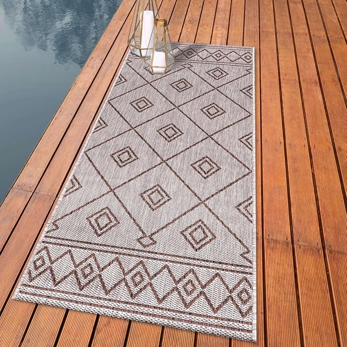 Keen Home Design Terrace Outdoor Runner Rug by KeenHomeDesign