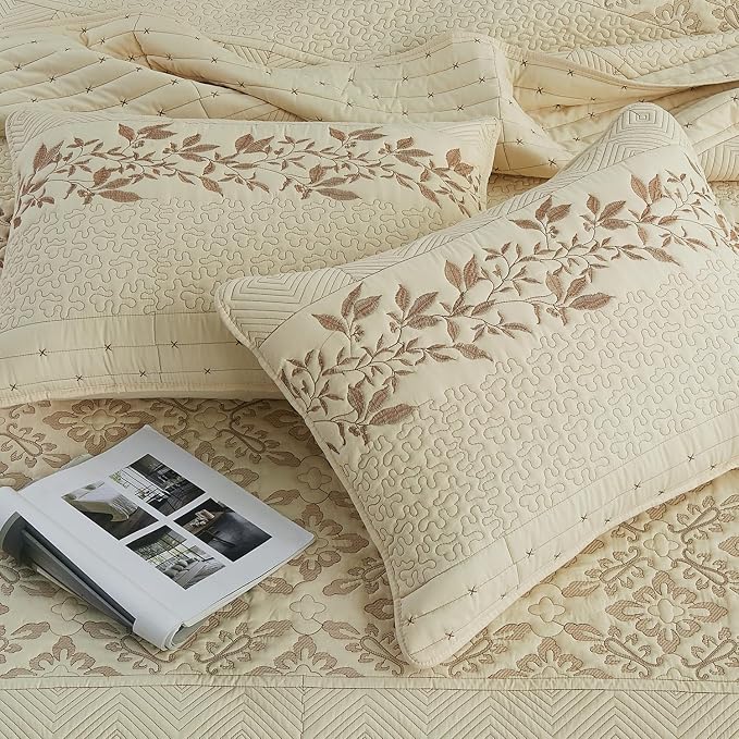 EVENHUG Floral Embroidered Quilt Set Queen Size 3 Piece Bedding Set Reversible - Image 4