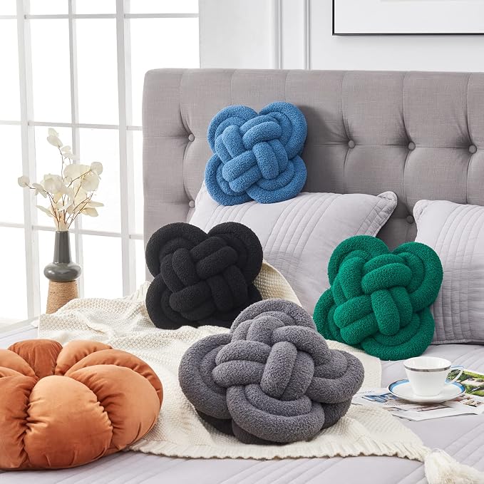 Xiashrk Knot Pillow Ball - Image 5