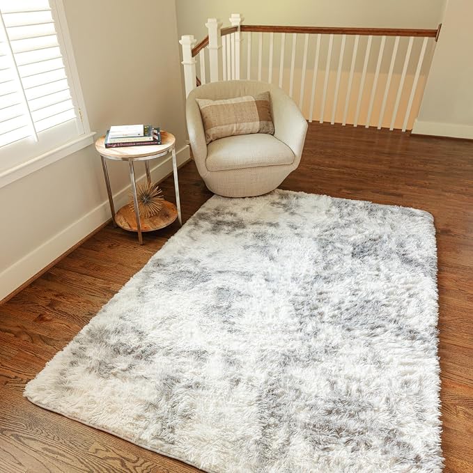 Ophanie Grey and White Area Rugs - Image 5