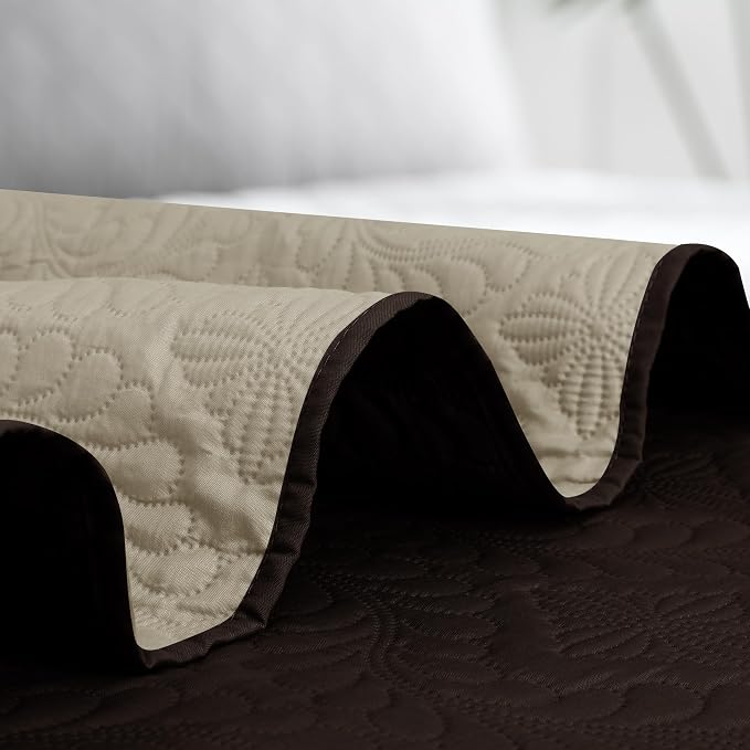 Easy-Going King Size Reversible Quilt Set - Image 7
