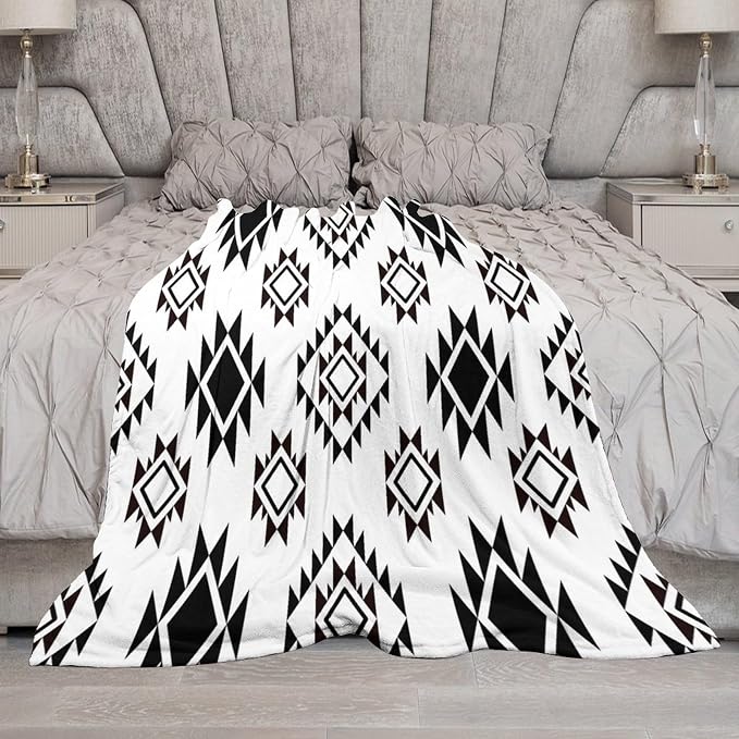 Boho Throw Blanket, Vintage Tribal Aztec Printed Flannel Blanket - Image 7