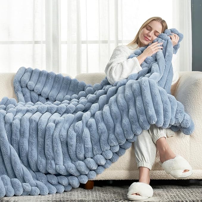Cozy Bliss Faux Fur Throw Blanket - Image 2